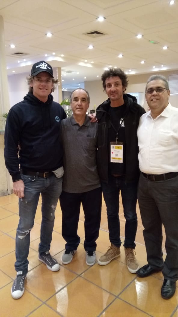 Da esquerda para a direita: Nicolás Scioli Presidente, FADEXU (Federación Argentina de Deportes Extremos y Urbanos). Moacyr Júnior, Presidente de la Confederación Sudamericana de Patinaje. Olivier Pascal, Chairman Roller Freestyle de la World Skate y Alberto Herrera, Presidente de la World Skate América
